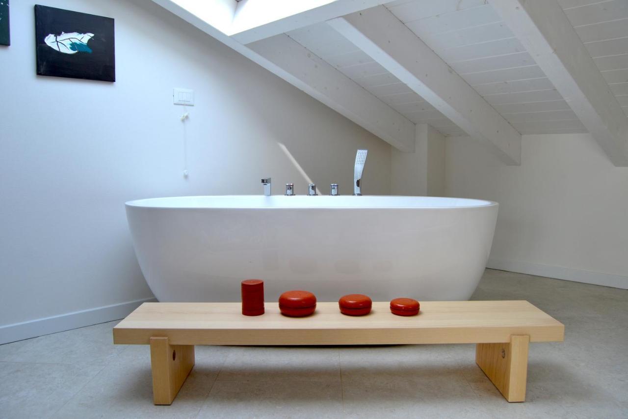 Zen Ar Holiday-Home เปสเคียรา เดล การ์ดา ภายนอก รูปภาพ